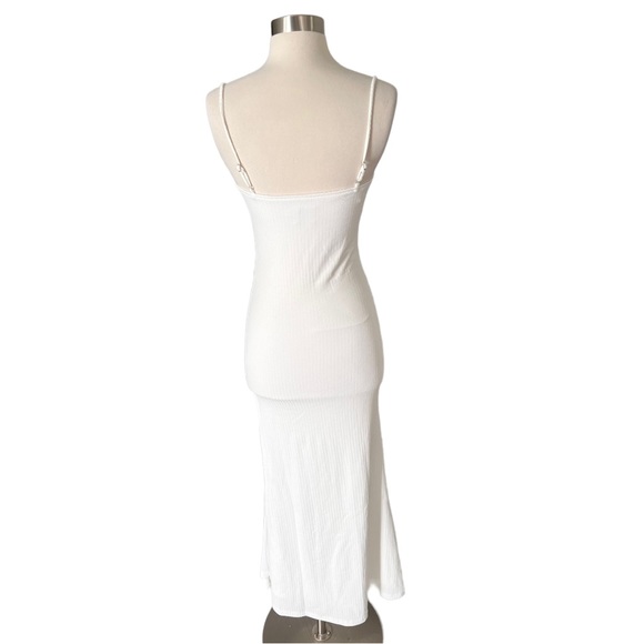Princess Polly Belladonna Maxi Dress White 4 - Picture 4 of 5